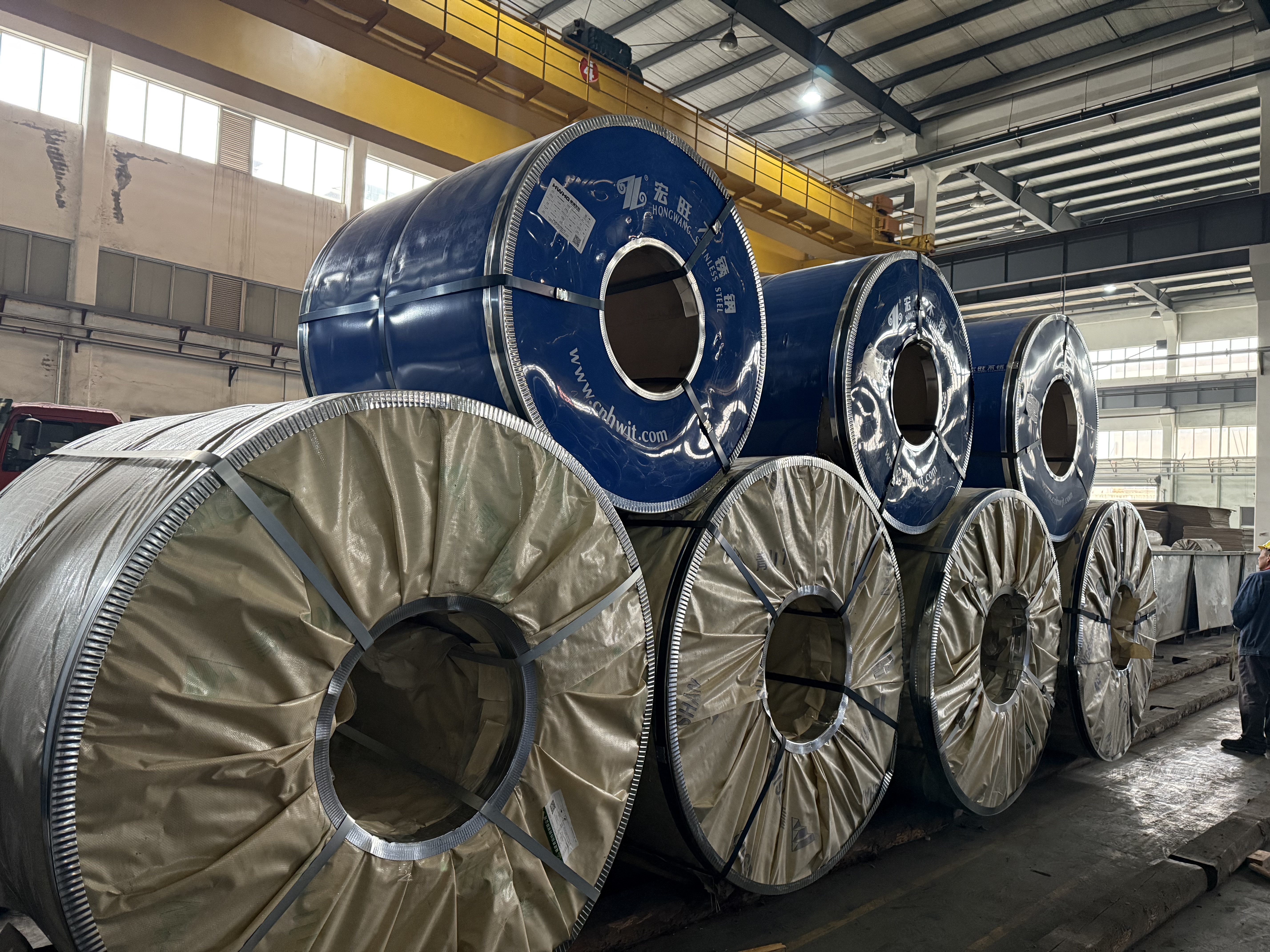 Huashun Metal has officially established the Qingshan Pre-storage Facility.